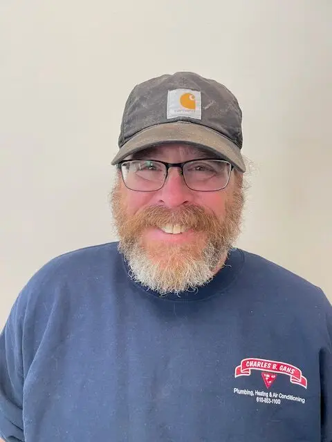 Dave M Headshot